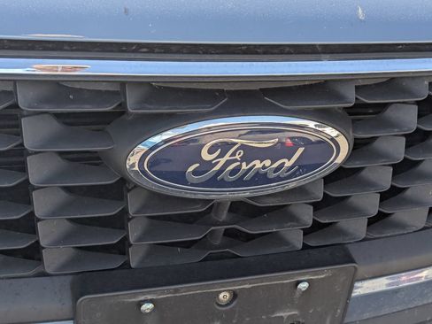 Used 2025 Ford Escape Active AWD/4WD image 11