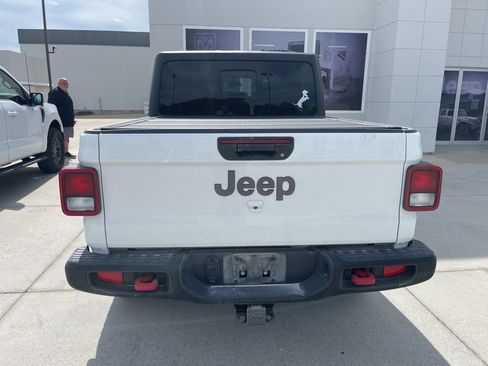 Used 2021 Jeep Gladiator Rubicon w/ Cold Weather Group AWD/4WD image 6