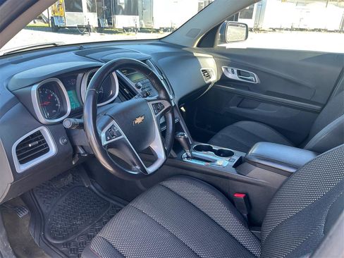 Used 2016 Chevrolet Equinox LT w/ Convenience Package image 9