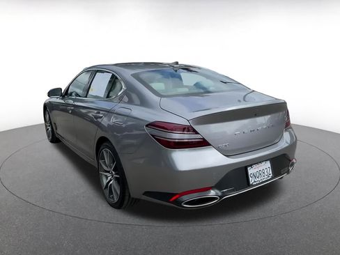 Used 2025 Genesis G70 2.5T image 11