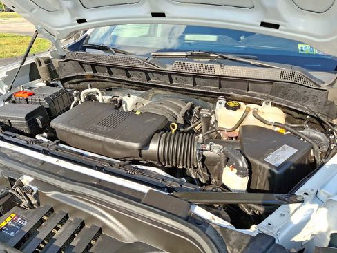 Used 2020 Chevrolet Silverado 1500 Custom w/ Custom Value Package image 27