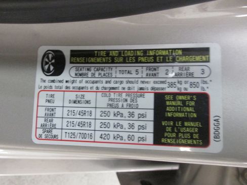 Used 2024 MAZDA MAZDA3 s image 41