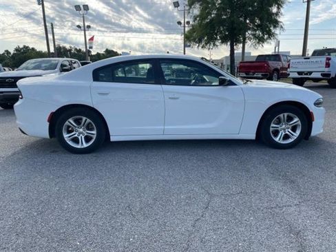 Used 2023 Dodge Charger SXT image 8