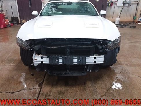 Used 2021 Ford Mustang Premium image 7