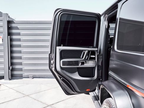Used 2025 Mercedes-Benz G 63 AMG 4MATIC image 28