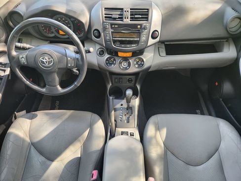 Used 2011 Toyota RAV4 Limited w/ Limited Extra Value Pkg AWD/4WD image 26
