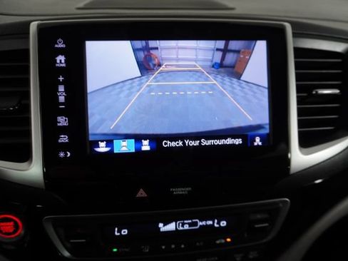 Used 2017 Honda Pilot Elite image 28