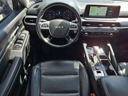 Used 2022 Kia Telluride S FWD image 12