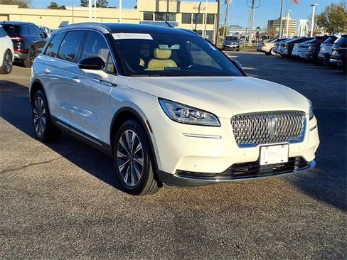 Certified 2022 Lincoln Corsair Reserve w/ Equipment Group 201A image 22