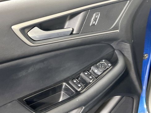 Used 2020 Ford Edge SEL w/ Convenience Package image 18