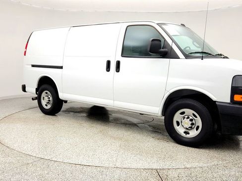 Used 2024 Chevrolet Express 2500 w/ Driver Convenience Package image 3