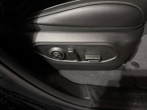 New 2026 Jeep Grand Cherokee Limited w/ Limited Altitude Package image 17