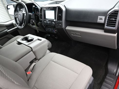 Used 2015 Ford F150 XLT w/ Equipment Group 302A Luxury image 37
