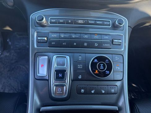 Used 2023 Hyundai Santa Fe Limited w/ Cargo Package image 16