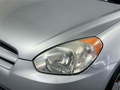 Used 2010 Hyundai Accent Hatchback image 11