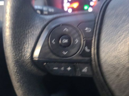 Used 2022 Toyota RAV4 XLE image 20