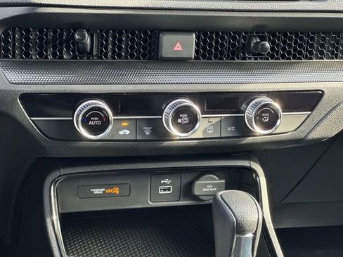 Certified 2025 Honda CR-V LX image 16