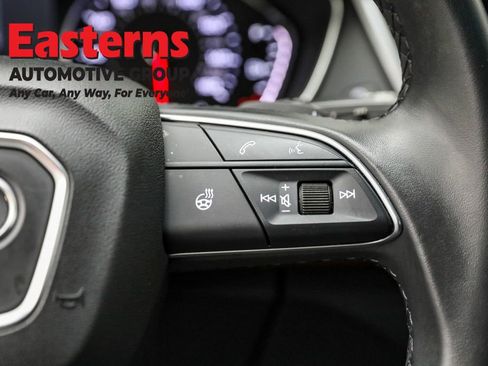 Used 2023 Audi Q5 2.0T Premium w/ Convenience Package image 16