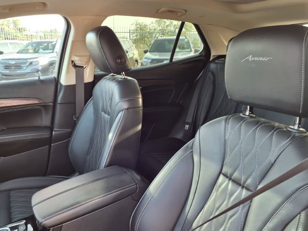 Used 2023 Buick Envision Avenir AWD/4WD image 25