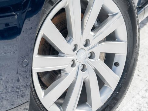 Certified 2023 Land Rover Range Rover SE image 9