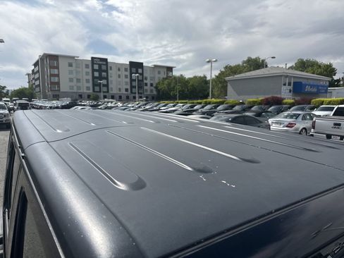 Used 2013 Jeep Wrangler Unlimited Sport image 18