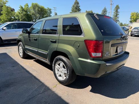 Used 2007 Jeep Grand Cherokee Laredo AWD/4WD image 5