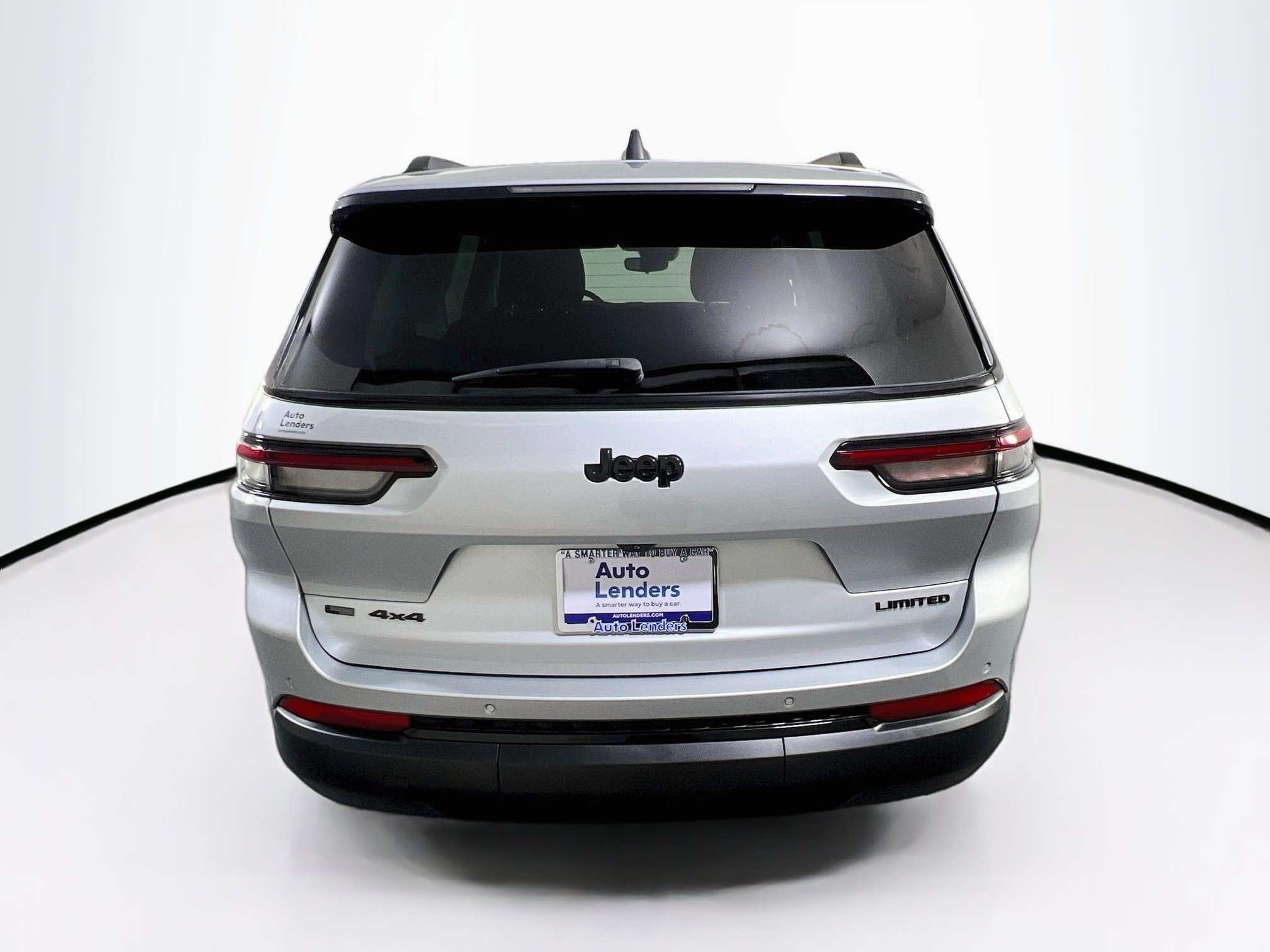 Used 2023 Jeep Grand Cherokee L Limited w/ Black Appearance Package AWD/4WD image 6