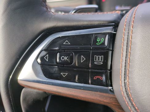 New 2025 Jeep Grand Cherokee Summit image 25