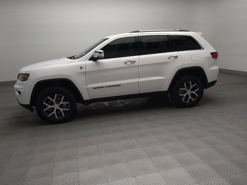 Used 2021 Jeep Grand Cherokee Limited w/ Premium Lighting Group AWD/4WD image 2