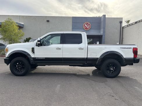 Used 2020 Ford F350 Platinum w/ Tremor Off-Road Package AWD/4WD image 8