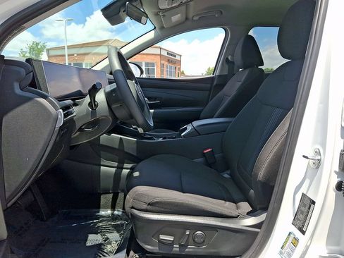 Used 2025 Hyundai Tucson SEL FWD image 13