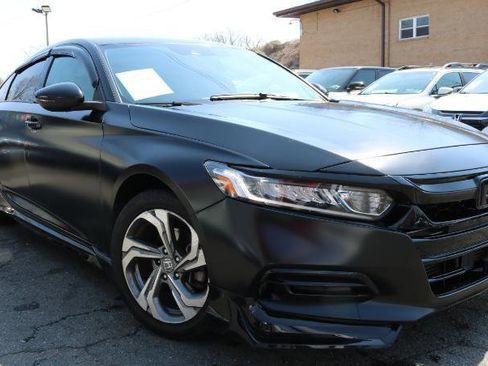 Used 2018 Honda Accord EX-L image 3
