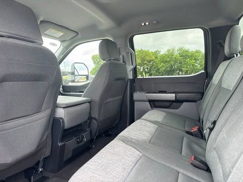 Used 2025 Ford F250 XLT w/ FX4 Off-Road Package AWD/4WD image 26