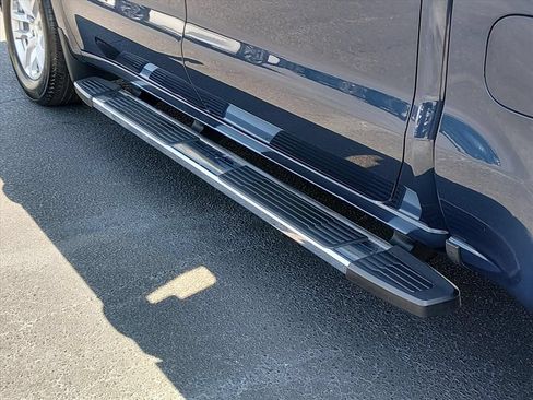 Used 2021 Chevrolet Silverado 1500 LT RWD image 19