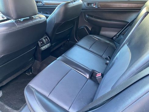 Used 2015 Subaru Outback 3.6R Limited image 13