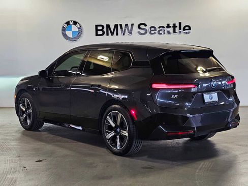 Certified 2024 BMW iX xDrive50 w/ Sport Package AWD/4WD image 4