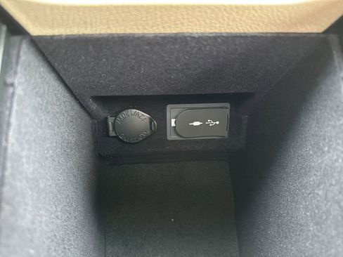 Used 2018 Lexus ES 350 w/ Navigation System Package image 76