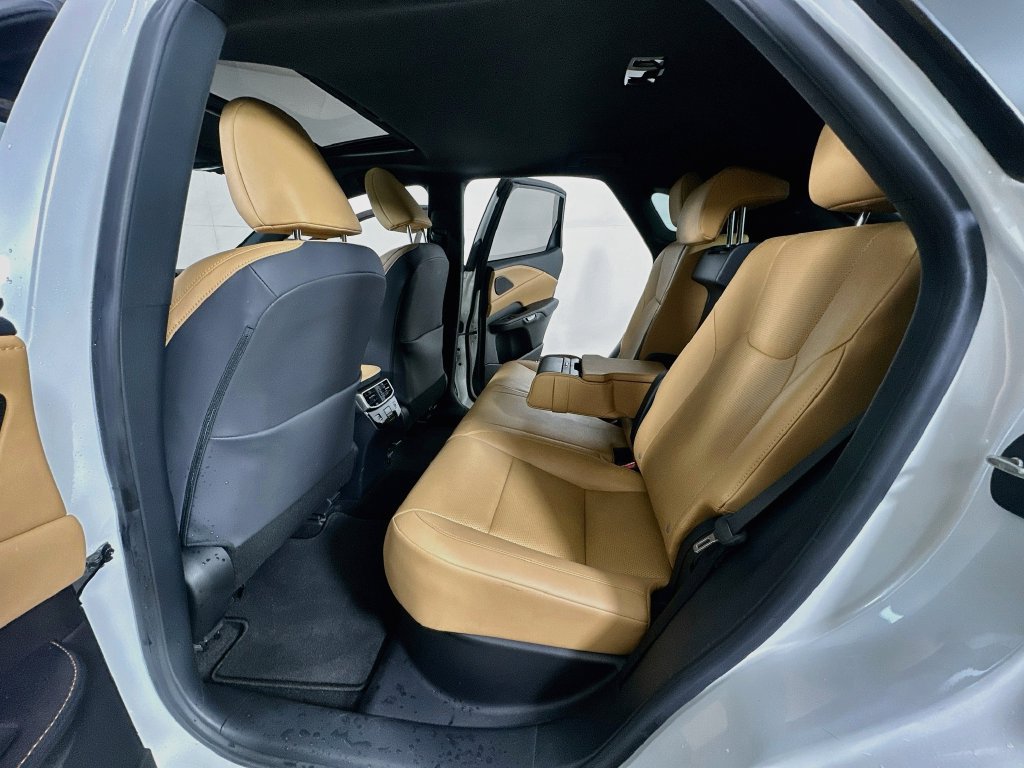 Used 2023 Lexus RX 350 Premium Plus w/ Accessory Package (Z1) FWD image 16