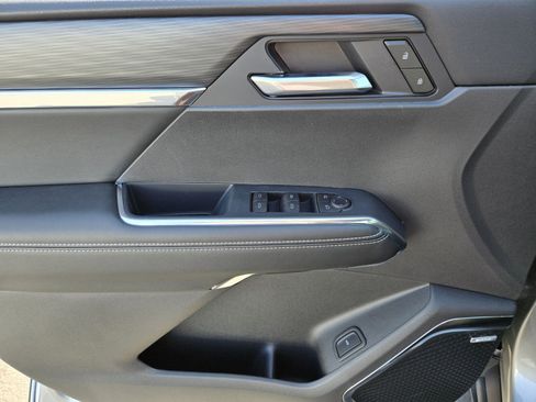 New 2025 GMC Acadia Elevation w/ Elevation Premium Package image 10