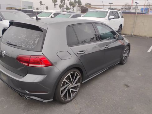 Used 2018 Volkswagen Golf R 4-Door image 4