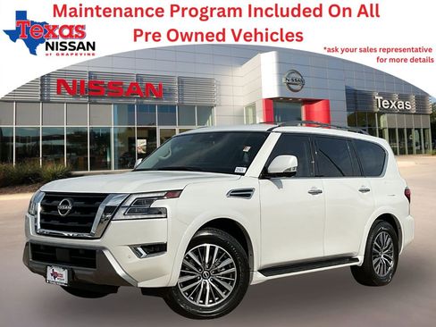 Used 2023 Nissan Armada SL w/ Captain's Chairs Package image 1