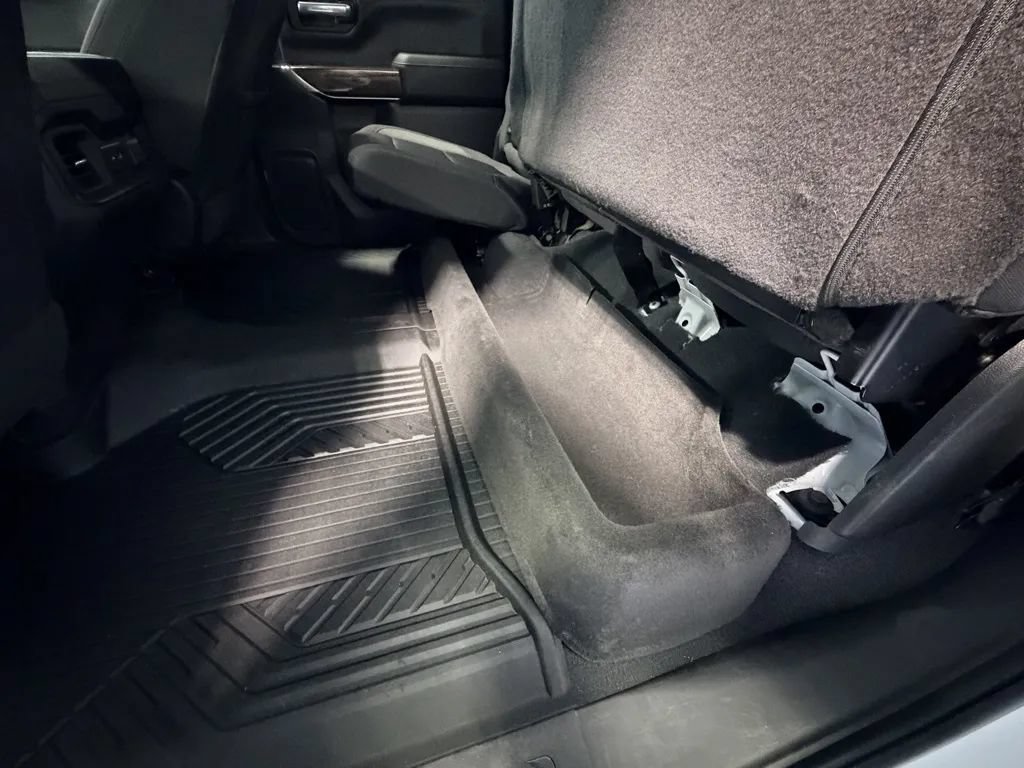 Used 2021 Chevrolet Silverado 1500 LT Trail Boss w/ LPO, Dark Essentials Package AWD/4WD image 21