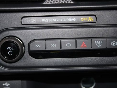 New 2026 Ford Maverick XL FWD image 39