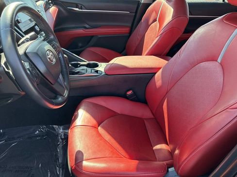 Used 2021 Toyota Camry XSE image 21