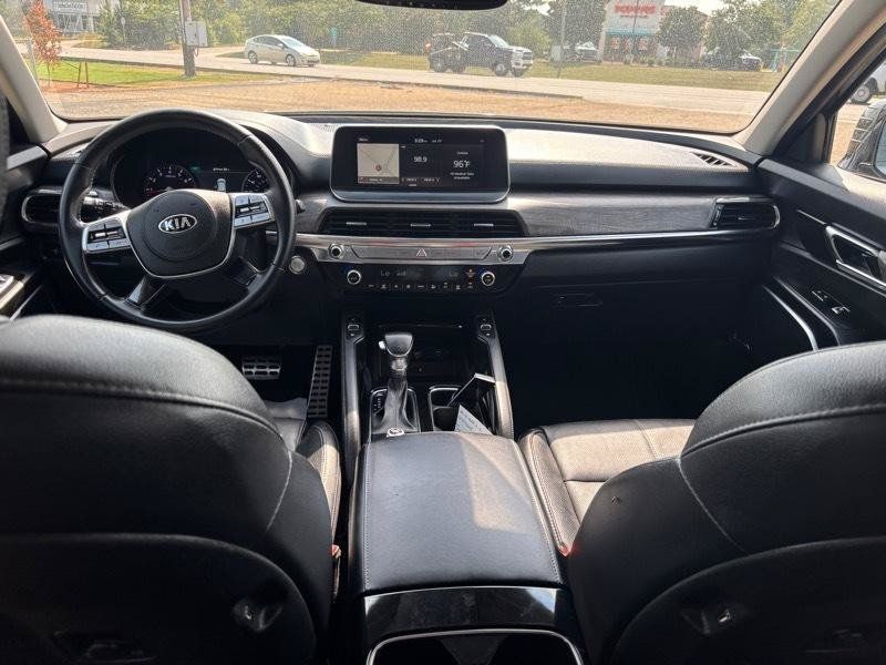 Used 2020 Kia Telluride SX w/ Towing Package FWD image 9