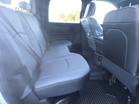 New 2026 RAM 2500 Tradesman w/ Chrome Appearance Group image 28