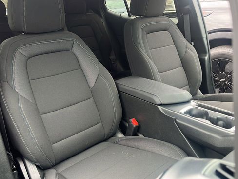 New 2026 Chevrolet Equinox EV LT image 23