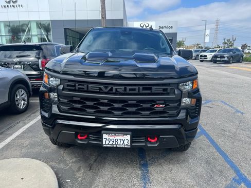 Used 2024 Chevrolet Silverado 1500 Custom Trail Boss AWD/4WD image 1
