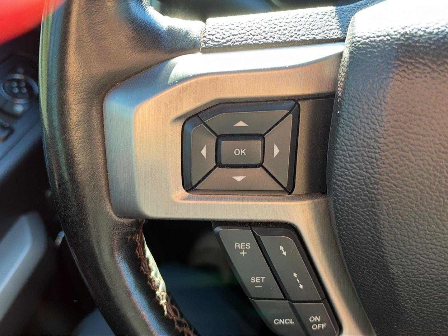 Used 2020 Ford F150 Platinum w/ Technology Package AWD/4WD image 15