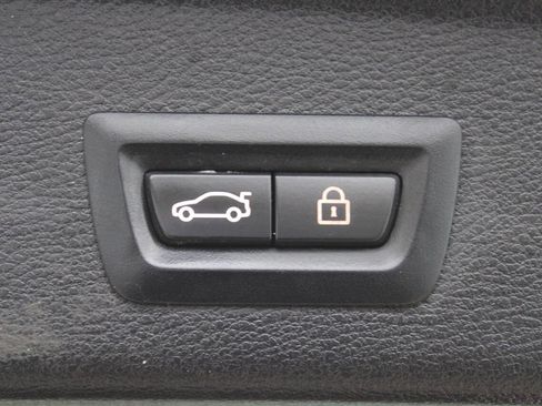 Used 2012 BMW X3 xDrive28i image 18